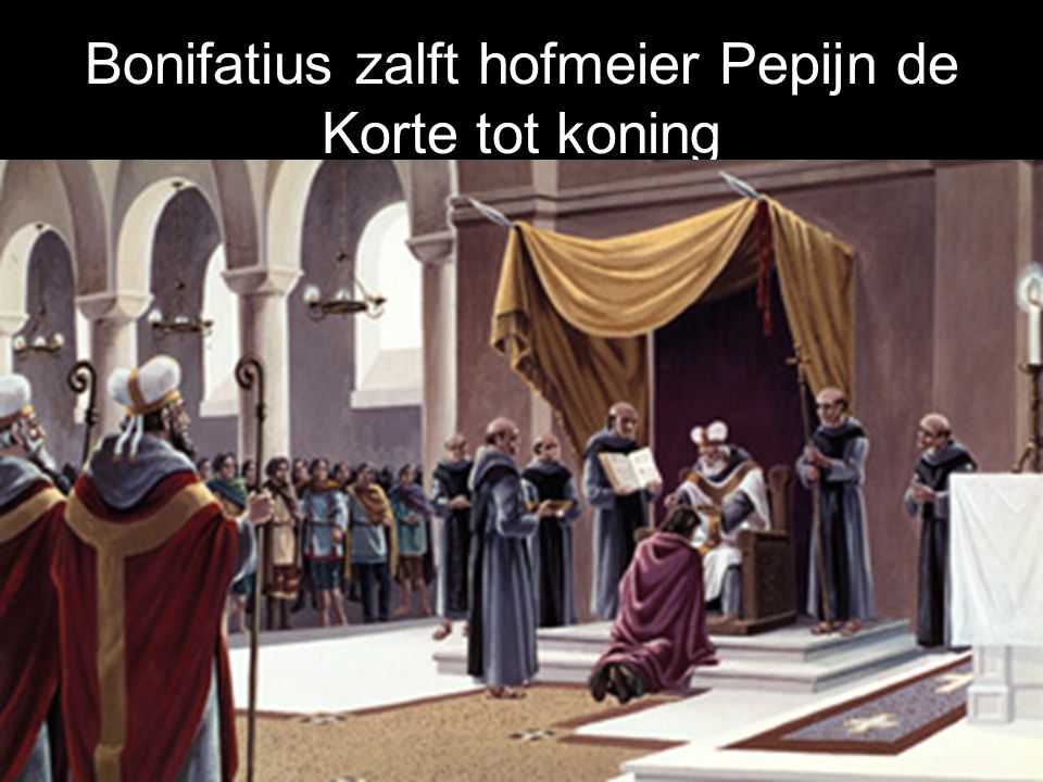 Bonifatius zalft hofmeier Pepijn de Korte tot koning