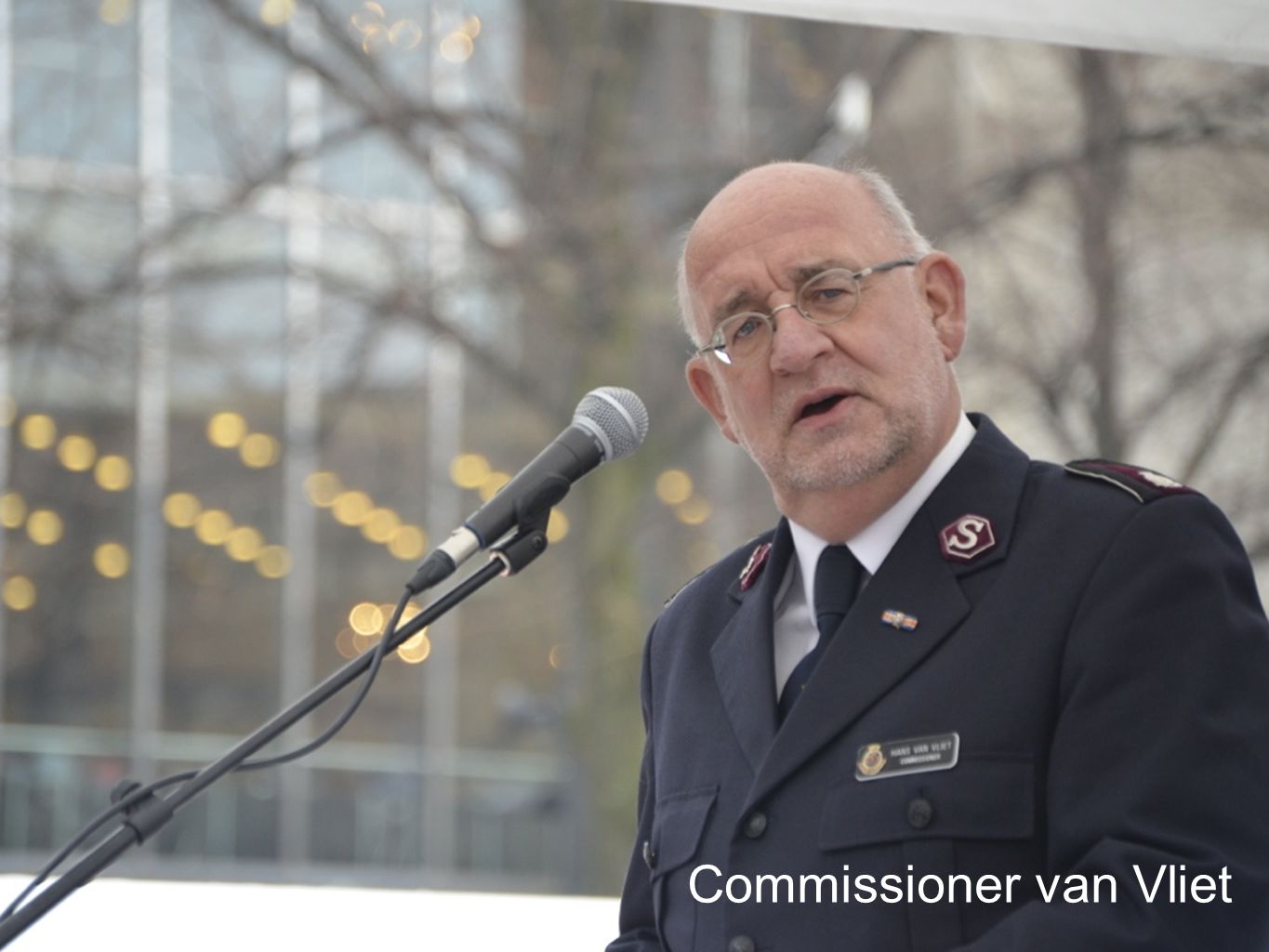 Commissioner van Vliet